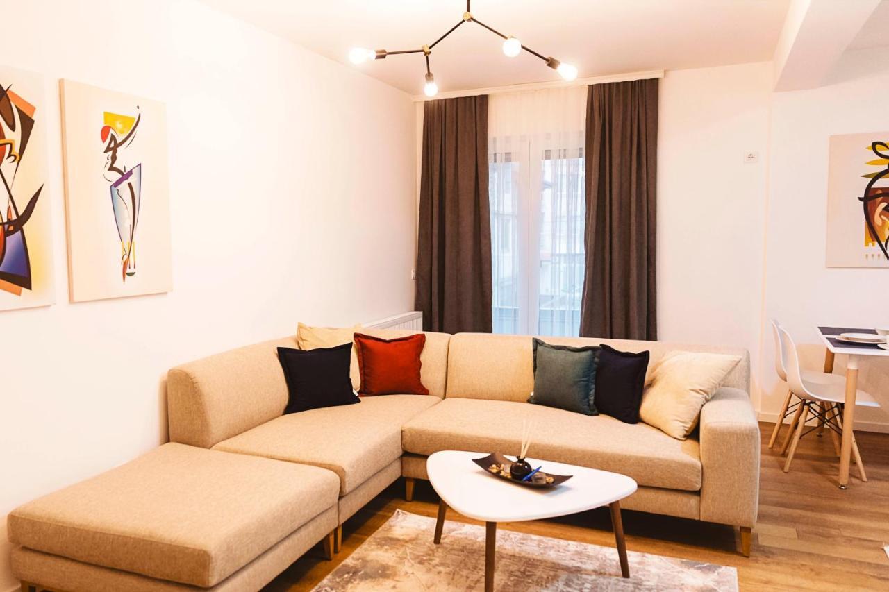 Lina - Prn, Tower Prishtina Appartement Pristina Buitenkant foto